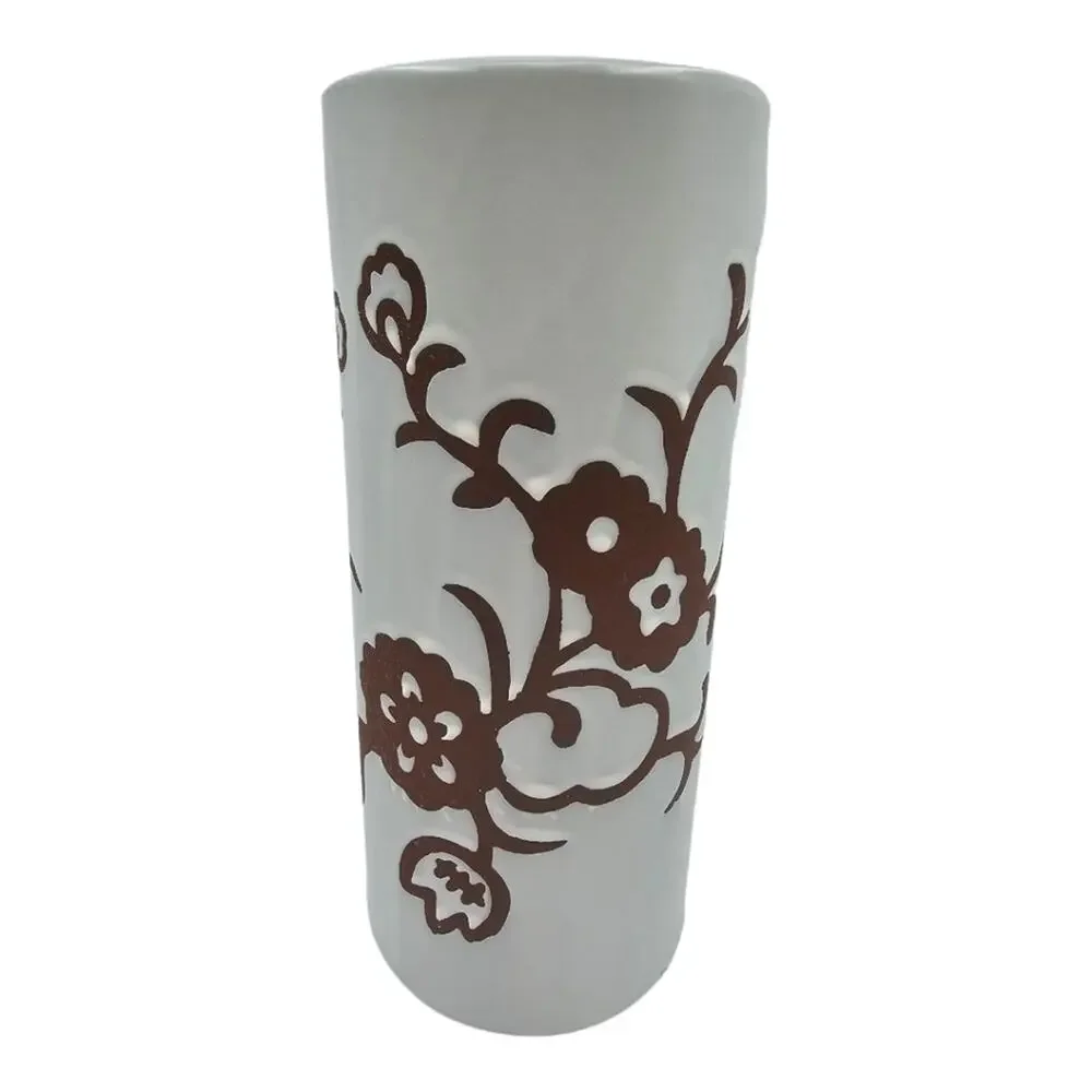 Pier 1 Terracotta Vase excellent condition white and brown
